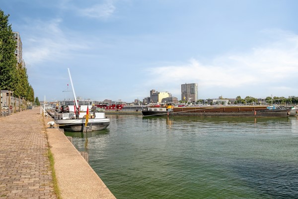 Medium property photo - Maashavenkade 169, 3072 ES Rotterdam
